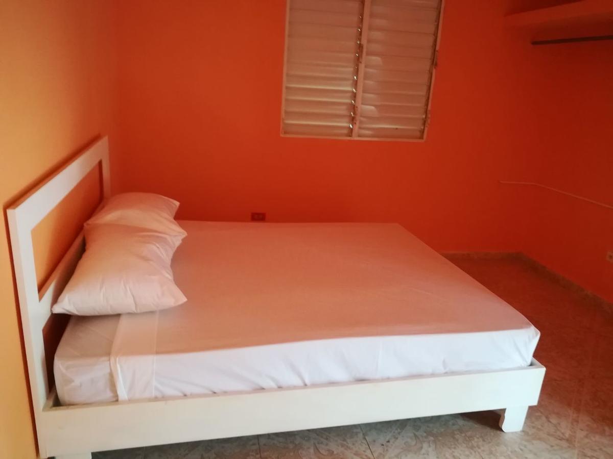 Luiggi Hostel ลาสแตร์เรนาส ภายนอก รูปภาพ
