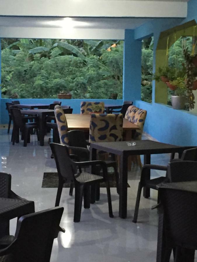 Luiggi Hostel ลาสแตร์เรนาส ภายนอก รูปภาพ