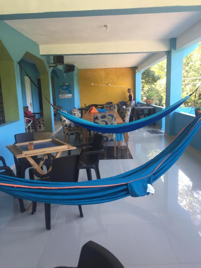 Luiggi Hostel ลาสแตร์เรนาส ภายนอก รูปภาพ