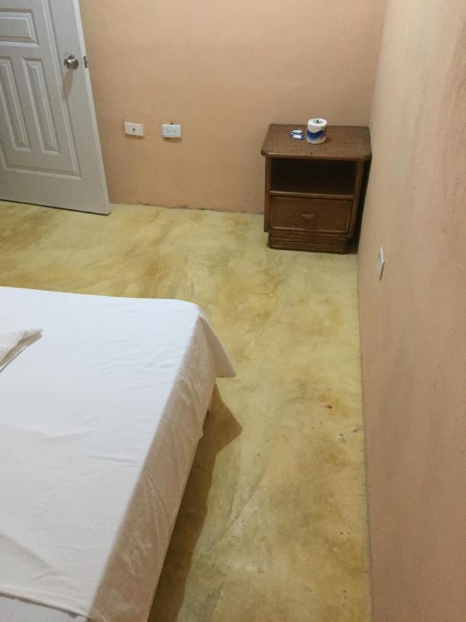 Luiggi Hostel ลาสแตร์เรนาส ภายนอก รูปภาพ